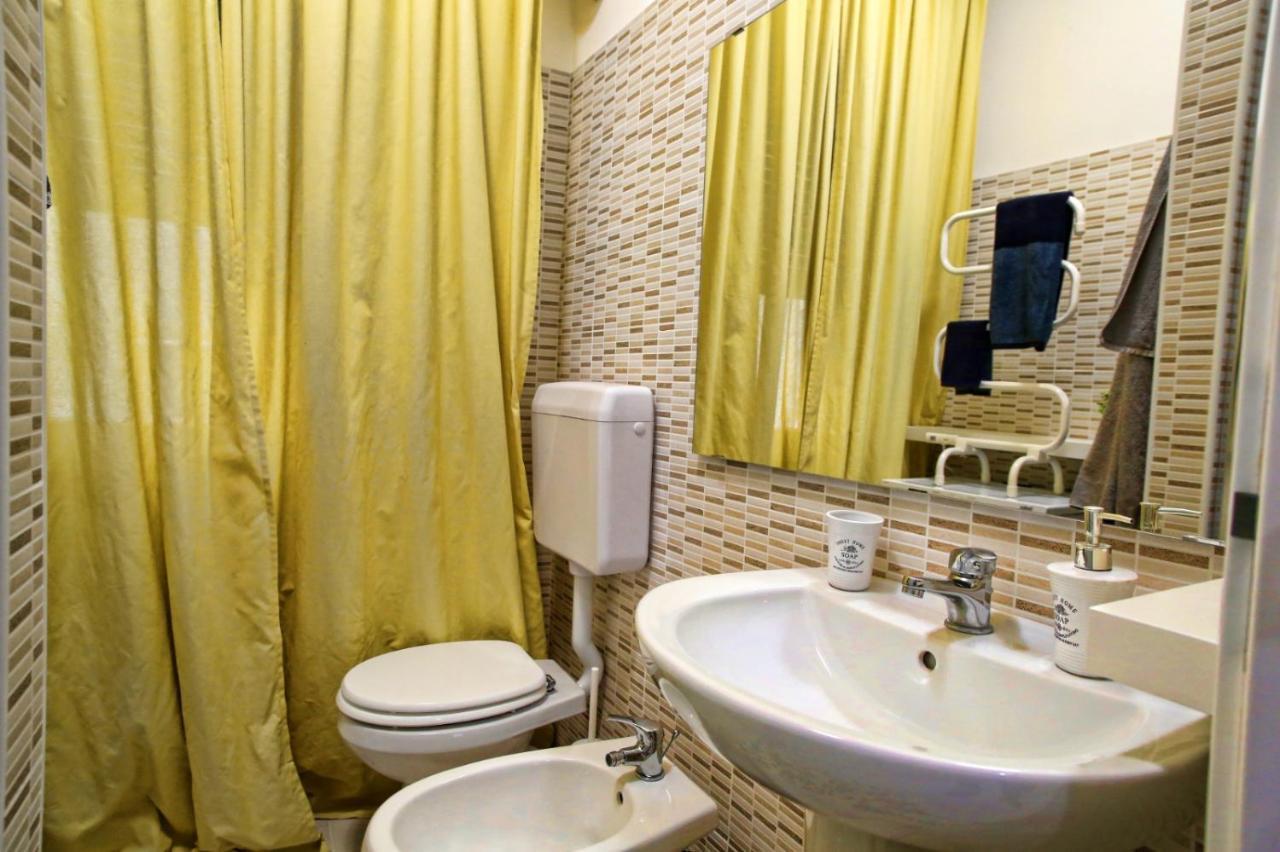 Maison Floria Locazione Turistica Pescara Exteriör bild